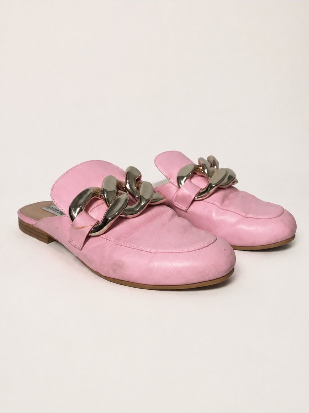 Steve Madden Pink Chain Mules • Chunky Gold Chain Slip-On Loafers